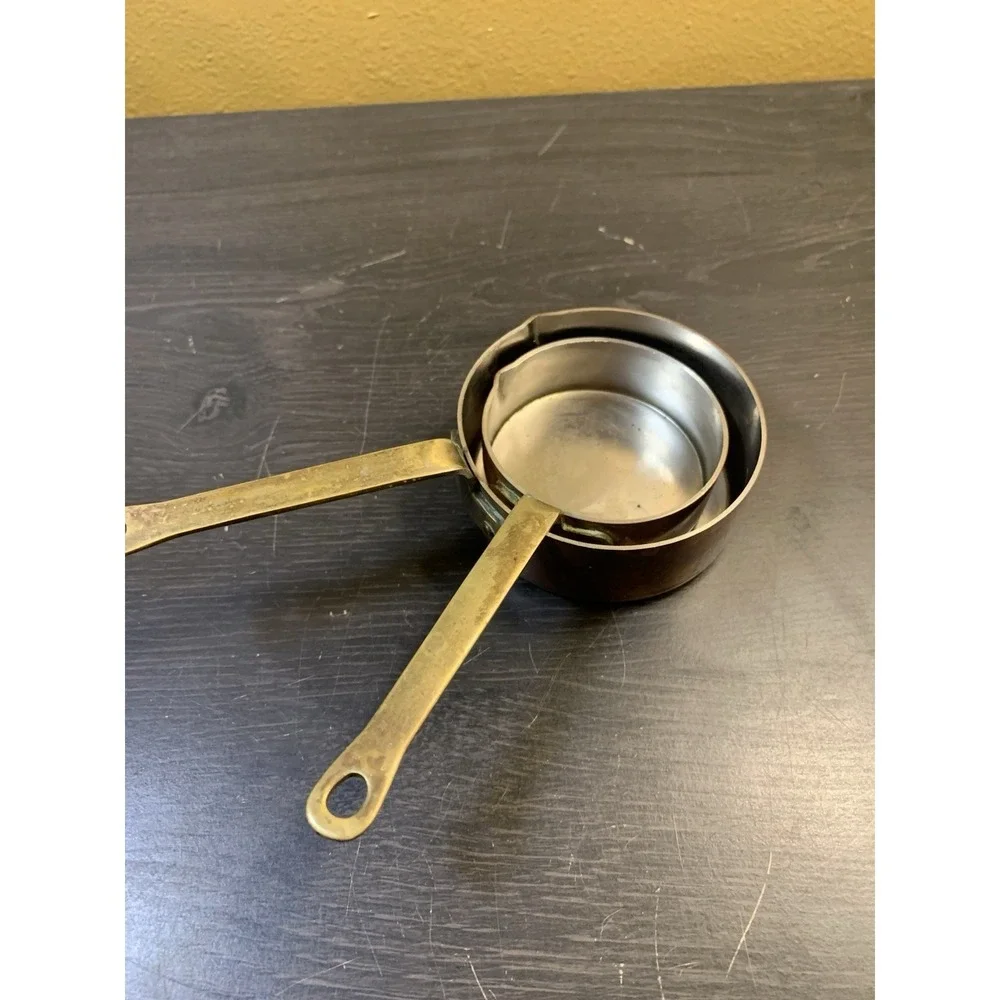 Vintage Copper Measuring Cups Set 2 Brass Handle Nested Kitchenware 1/2 & 1/4